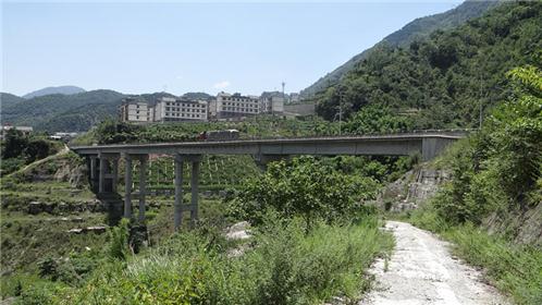 筲箕灣大橋